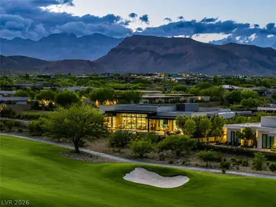 43 Crested Cloud Way Las Vegas, NV 89135