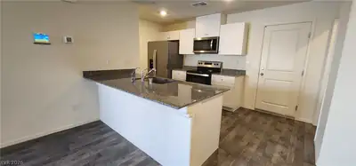9127 Rory Storm Street Kitchen