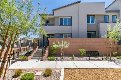 1031 Valeria Ridge Lane, Henderson