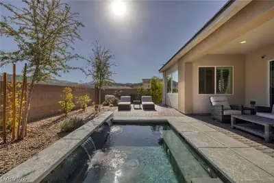 12 Hilltop Crest Street Henderson, NV 89011