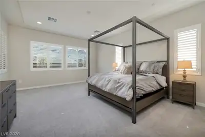 12 Hilltop Crest Street Bedroom
