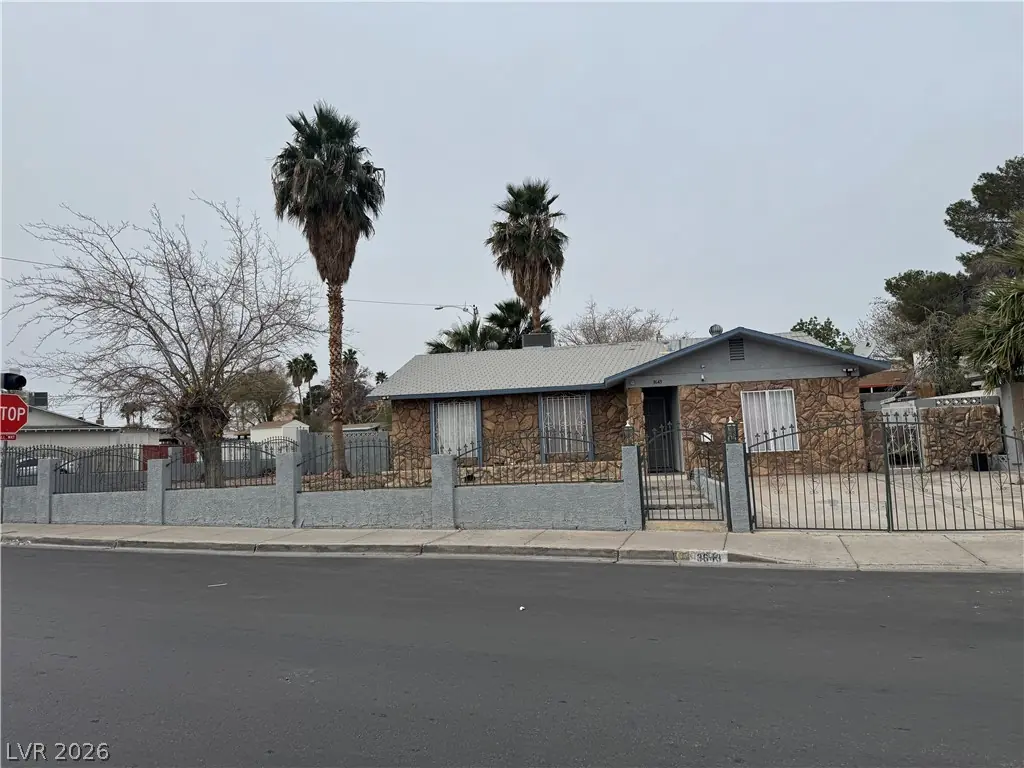 3643 Indios Avenue