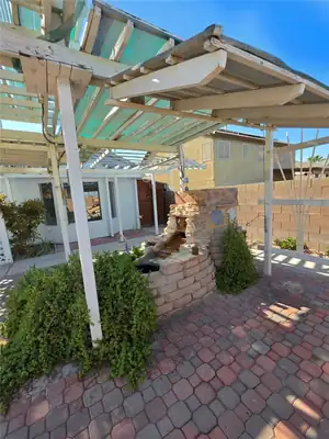 320 New Hope Drive Patio
