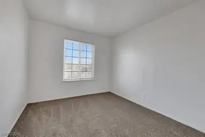 932 North Major Avenue Bedroom