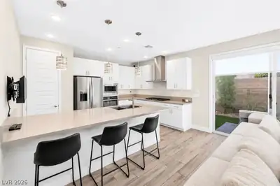 11423 Gravitation Drive Kitchen