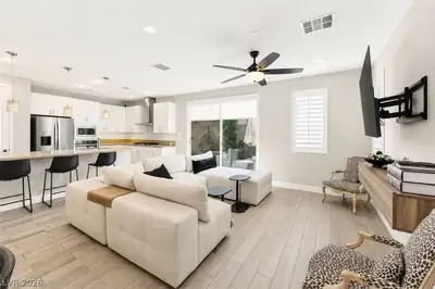 11423 Gravitation Drive Living Room