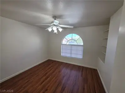 3125 North Buffalo Drive 2104 Bedroom