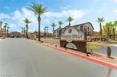 2305 West HORIZON RIDGE Parkway 1922, Henderson