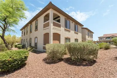 2305 West HORIZON RIDGE Parkway 1922 