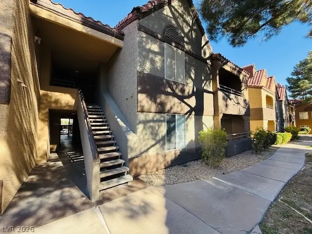 2200 South Fort Apache Road 1108