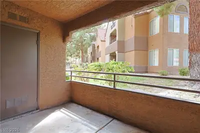 2200 South Fort Apache Road 1108, Las Vegas, NV 89117 Patio