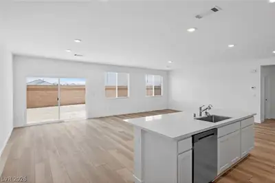 327 Sam Way Kitchen