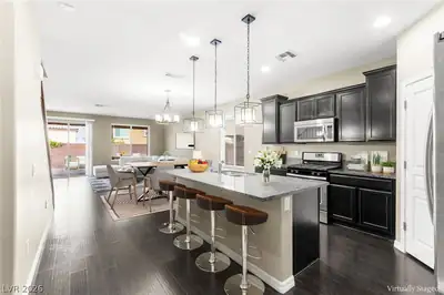11048 Prairie Grove Road Kitchen