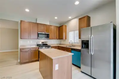 5334 Rapunzel Court Kitchen