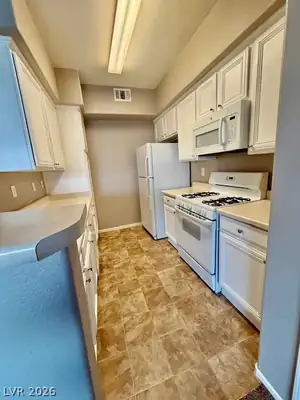 7155 South Durango Drive 306 Kitchen