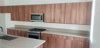 11278 KRAFT MOUNTAIN Avenue 103 Kitchen
