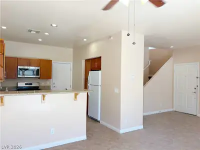 8455 Faucet Avenue Kitchen