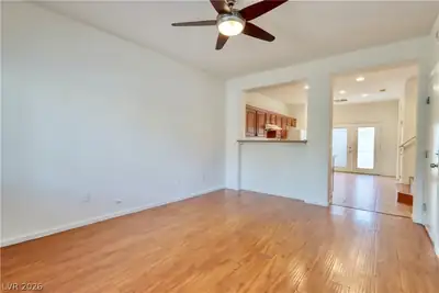 3411 Amethyst Glen Court Living Room
