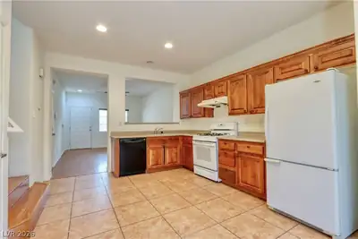 3411 Amethyst Glen Court Kitchen