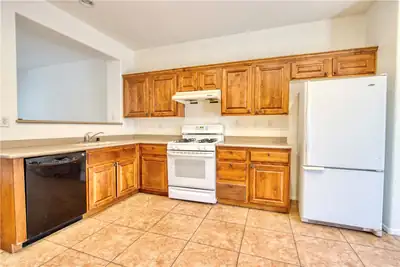 3411 Amethyst Glen Court Kitchen