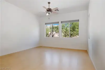 10704 Heritage Hills Drive Living Room