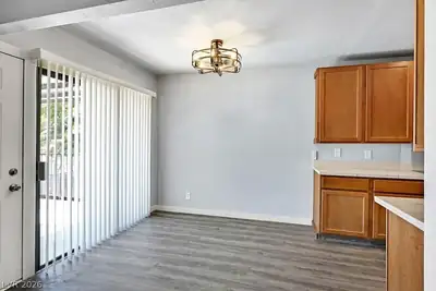 301 Misty Isle Lane D Dining Area
