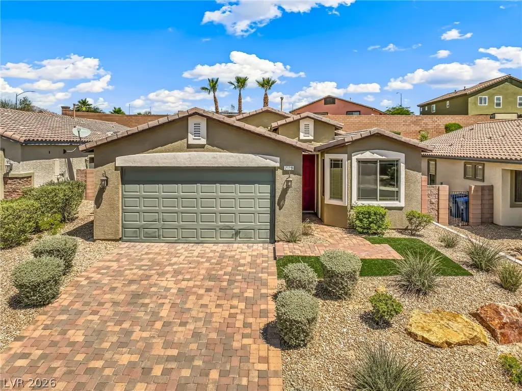 2110 Hunt Woods Court