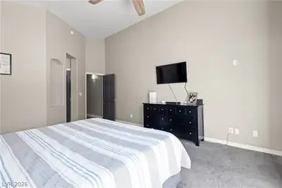 1715 Talon Avenue Bedroom