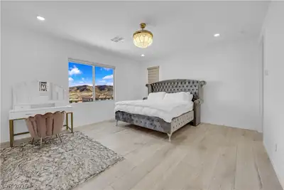 12415 Aster Hills Avenue Primary Bedroom