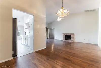 4908 Birch Bay Lane Living Room