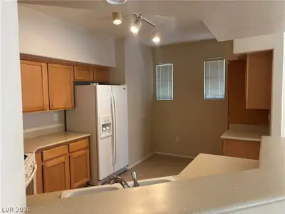 3975 North Hualapai Way 156 Kitchen