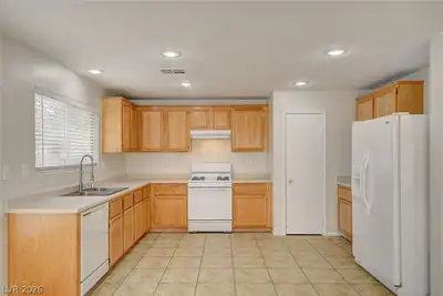 7248 Forefather Street Kitchen