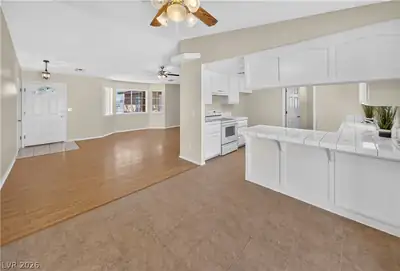 3430 East Navajo Boulevard Kitchen
