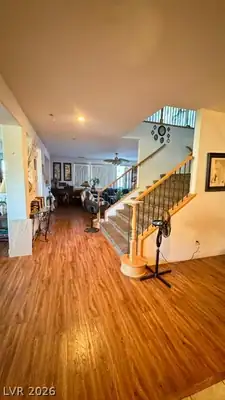10401 Grassyrock Court Entrance Foyer