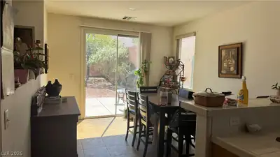10401 Grassyrock Court, Las Vegas, NV 89129 Dining Area