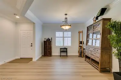 11253 Piper Peak Lane Entrance Foyer