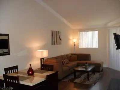 270 East FLAMINGO Road 435, Las Vegas