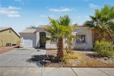 1704 Crystal Chimes Drive Las Vegas, NV 89106