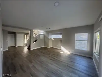 10208 Grecian Laurel Court Living Room