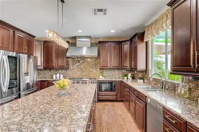 1520 Barrington Oaks Street Kitchen