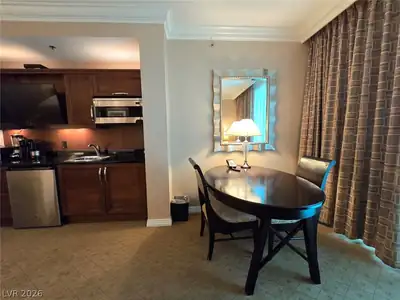 135 East Harmon Avenue 2203 Dining Area