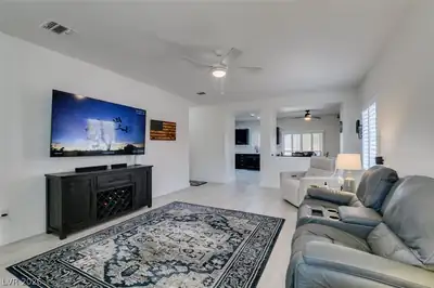 2162 Tiger Links Drive Living Room