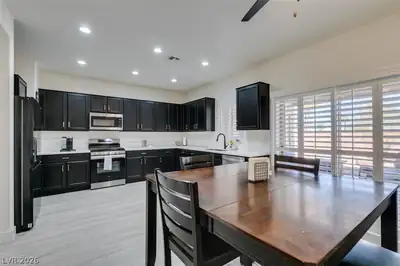 2162 Tiger Links Drive Kitchen