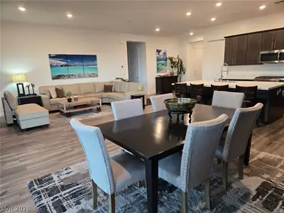 81 Reverie Heights Avenue Dining Area