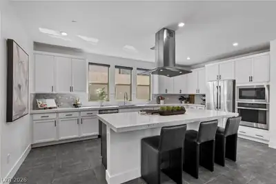 1976 Peaceful Mesa Court Kitchen