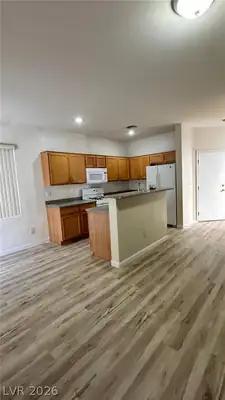 6075 SECRET ISLAND Drive Kitchen