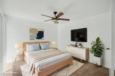 5549 Orchard Lane Bedroom