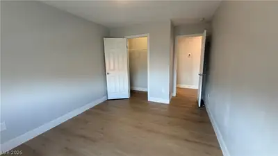 5718 Woodchester Avenue Bedroom