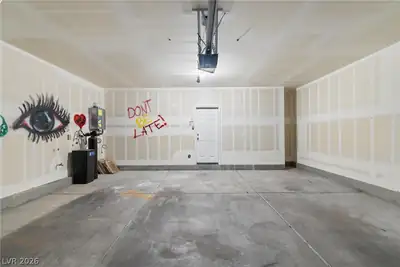527 Cattleya Place Garage
