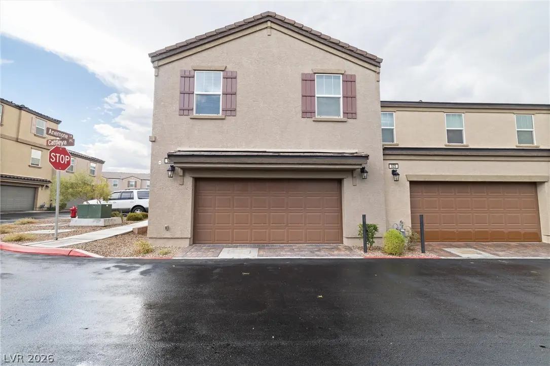 527 Cattleya Place